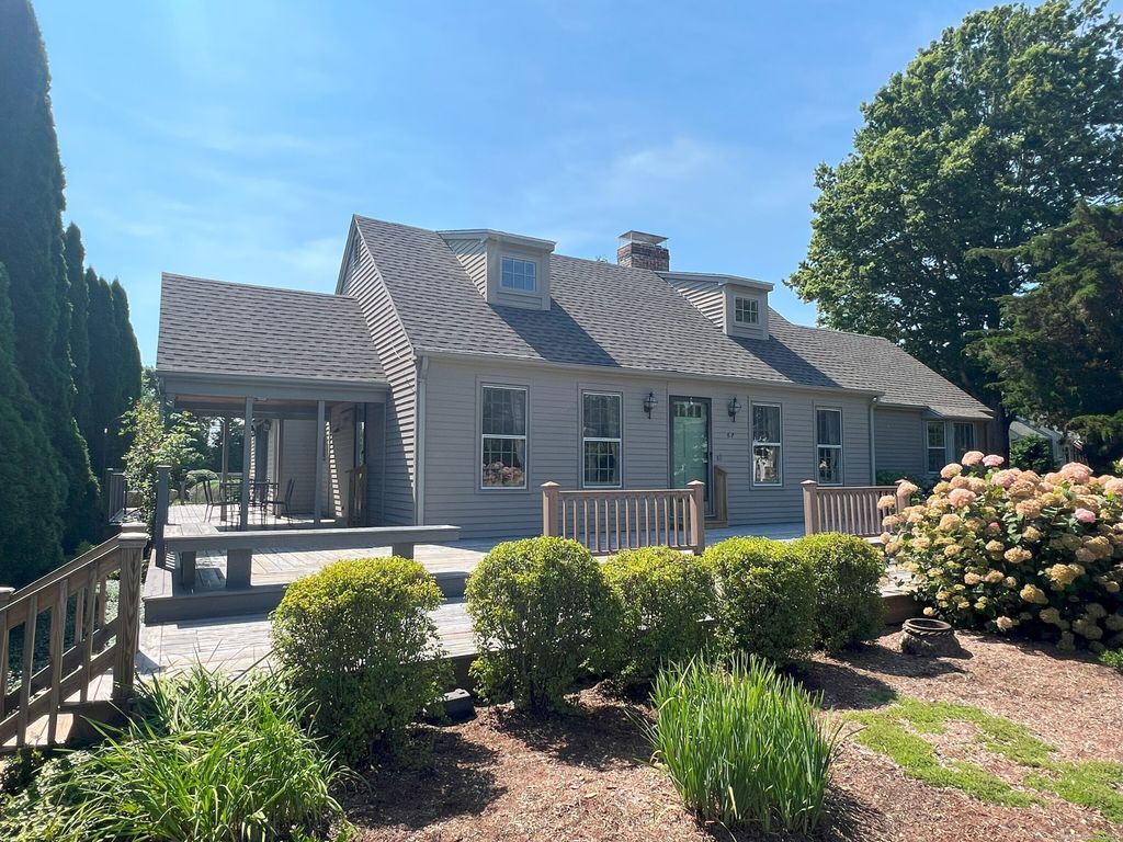 62 Quanaduck Road, Stonington, CT 06378