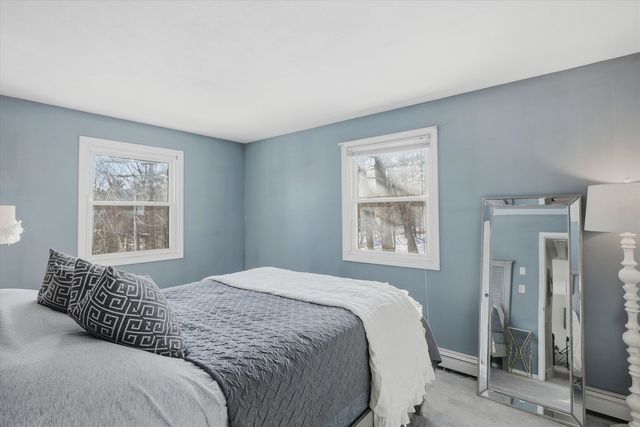 5 Richard Court, Raymond, NH 03077