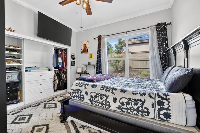 100 Cresta Ct, Lincoln, CA 95648