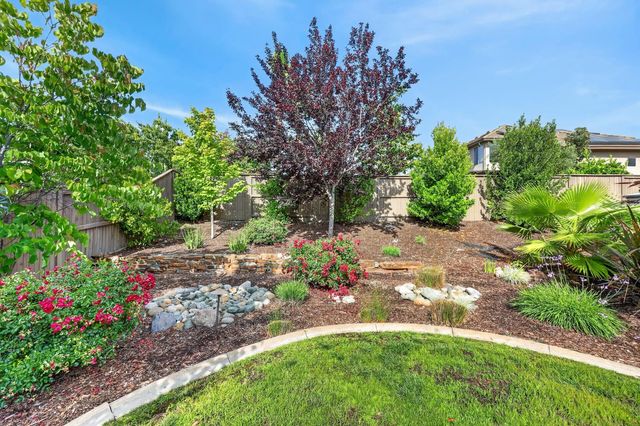 100 Cresta Ct, Lincoln, CA 95648