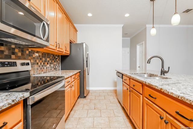 4422 Semora Oak, San Antonio, TX 78259