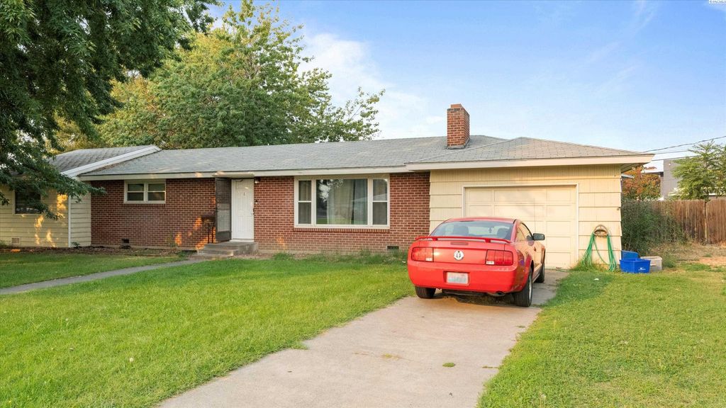 103 N Buntin, Kennewick, WA 99336