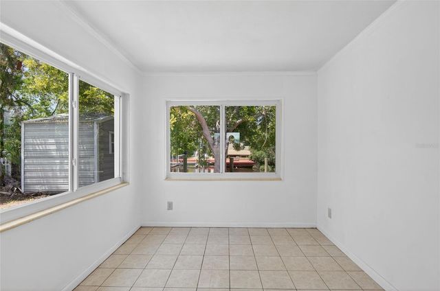 106 W NORTH BRANCH ROAD, Ruskin, FL 33570