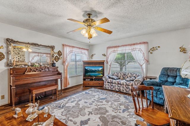 350 PR 6937, Alba, TX 75410