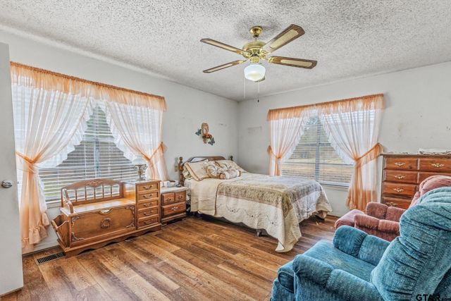 350 PR 6937, Alba, TX 75410