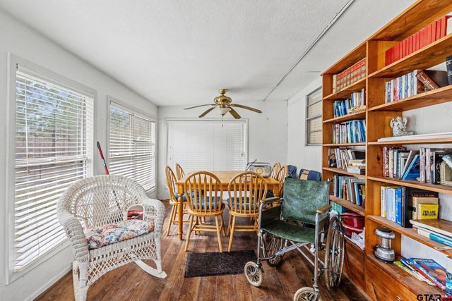 350 PR 6937, Alba, TX 75410