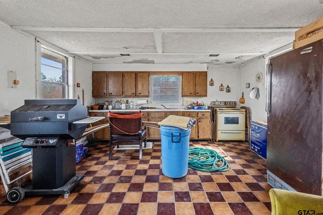 350 PR 6937, Alba, TX 75410