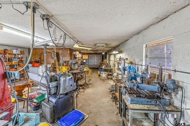 350 PR 6937, Alba, TX 75410