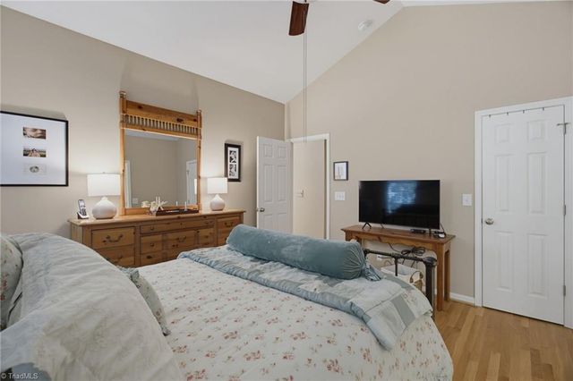 1203 Foxhaven Drive, Greensboro, NC 27455