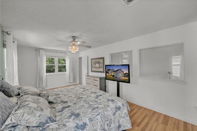 857 Sedley RD, Virginia Beach, VA 23462