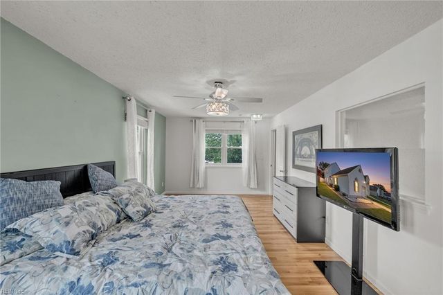 857 Sedley RD, Virginia Beach, VA 23462