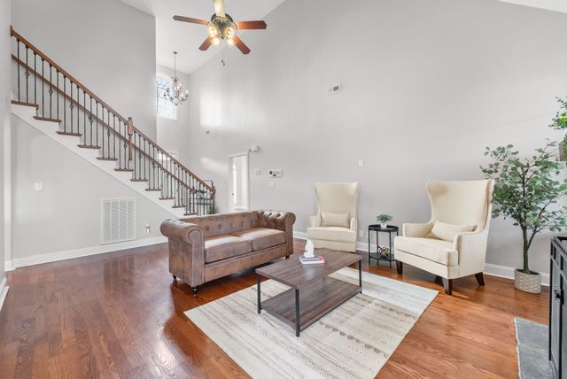 1517 Green Grove Way, Clarksville, TN 37043