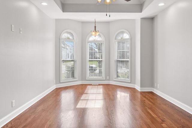 1517 Green Grove Way, Clarksville, TN 37043