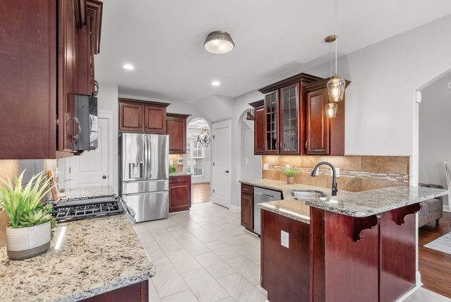 1517 Green Grove Way, Clarksville, TN 37043