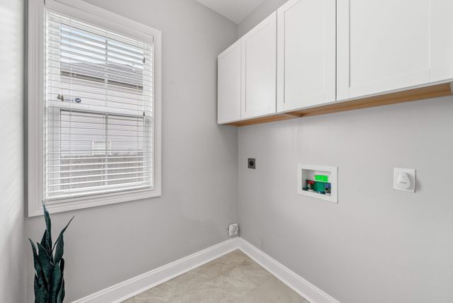 1517 Green Grove Way, Clarksville, TN 37043