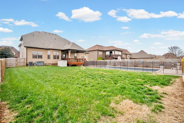 1517 Green Grove Way, Clarksville, TN 37043