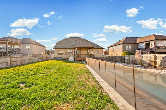 1517 Green Grove Way, Clarksville, TN 37043