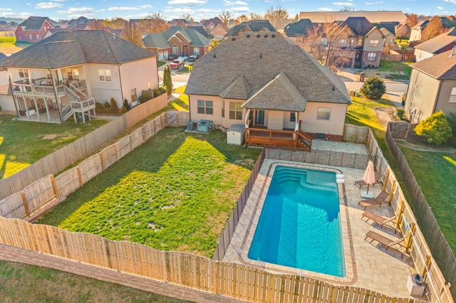 1517 Green Grove Way, Clarksville, TN 37043