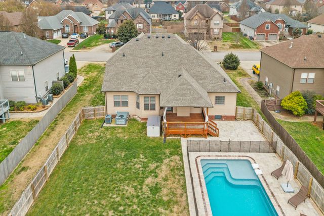 1517 Green Grove Way, Clarksville, TN 37043