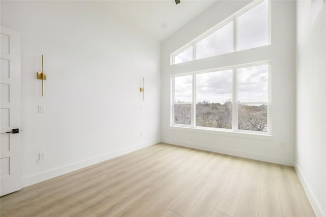 334 Lake DR, Buchanan Dam, TX 78609