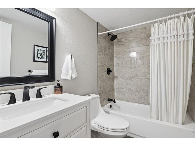 10959 W 104th Cir, Broomfield, CO 80021