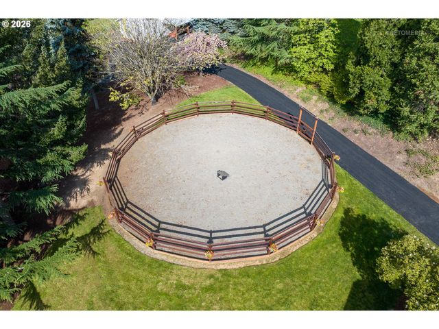 1925 CHILDS Rd, Lake Oswego, OR 97034