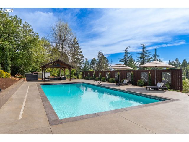 1925 CHILDS Rd, Lake Oswego, OR 97034