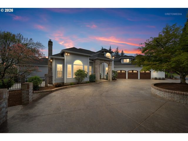 1925 CHILDS Rd, Lake Oswego, OR 97034