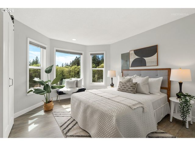 1925 CHILDS Rd, Lake Oswego, OR 97034