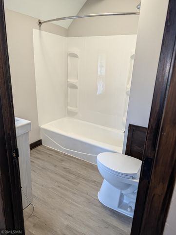 2003 Willow Avenue N, Minneapolis, MN 55411