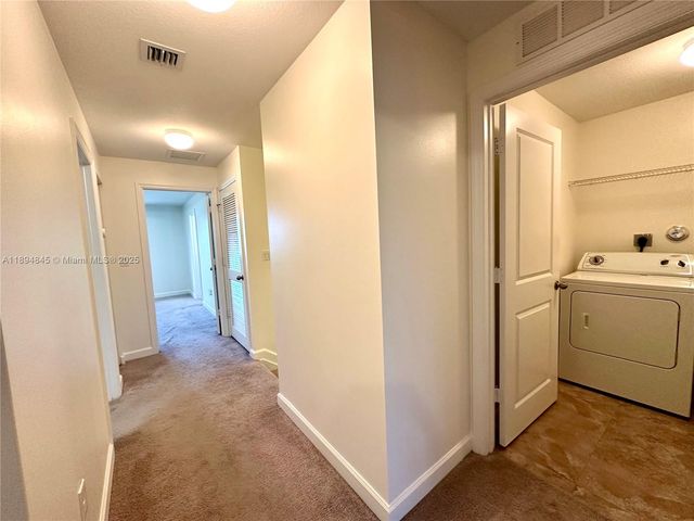 404 NE 194th Ter, Miami, FL 33179