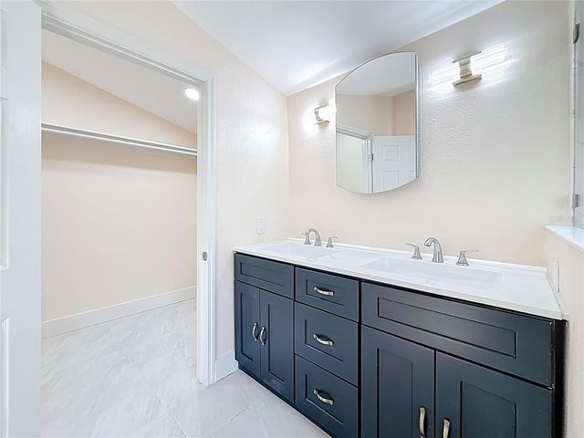 1247 HIGHLAND STREET N, St Petersburg, FL 33701