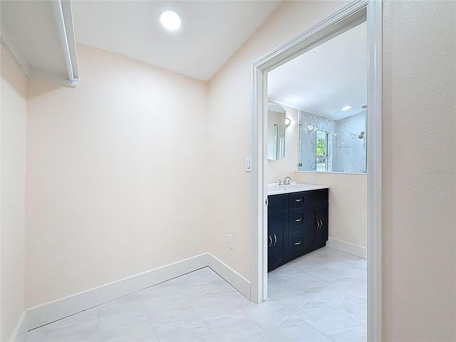 1247 HIGHLAND STREET N, St Petersburg, FL 33701