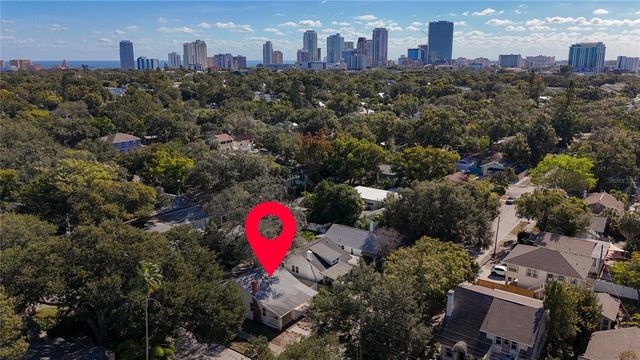 1247 HIGHLAND STREET N, St Petersburg, FL 33701