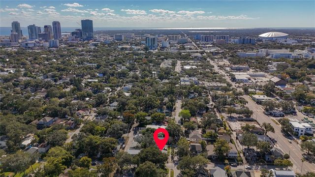 1247 HIGHLAND STREET N, St Petersburg, FL 33701