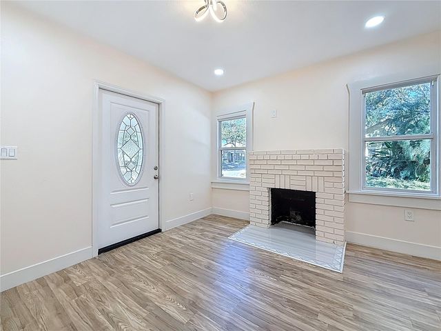 1247 HIGHLAND STREET N, St Petersburg, FL 33701