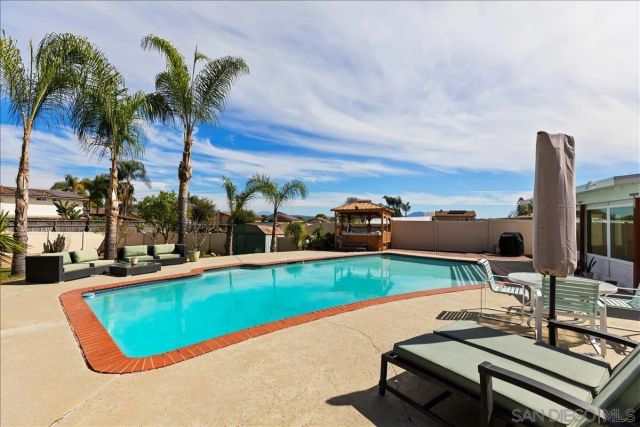 1452 N Fig St, Escondido, CA 92026