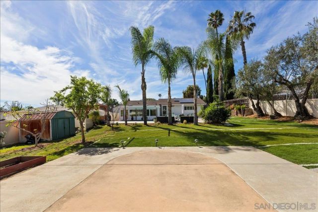 1452 N Fig St, Escondido, CA 92026