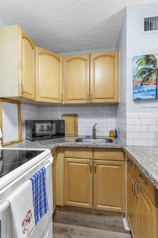 3225 NE 16th Street 9a, Pompano Beach, FL 33062