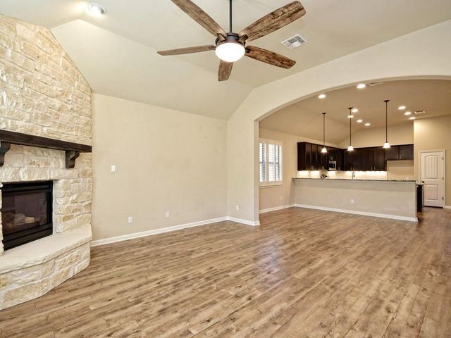 2216 Lookout Range DR, Leander, TX 78641