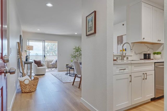 685 Dartmore Ln 365, Hayward, CA 94544