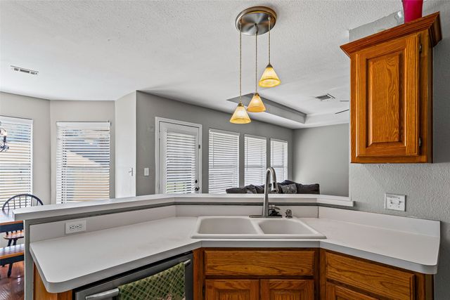 1519 Hayloft Lane, Granbury, TX 76048