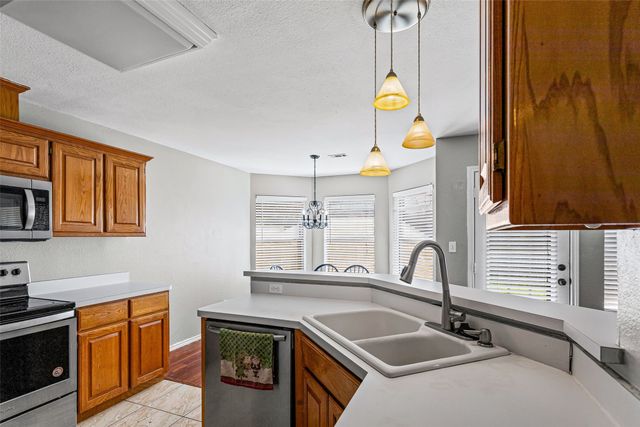 1519 Hayloft Lane, Granbury, TX 76048