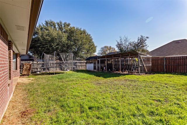 1519 Hayloft Lane, Granbury, TX 76048