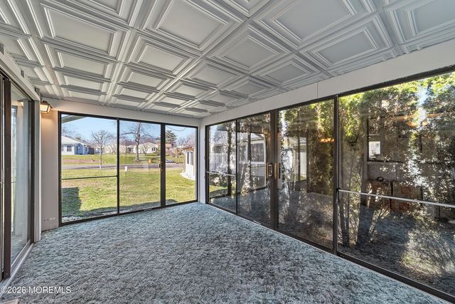 21 Celtis Plz 21B, Monroe, NJ 08831