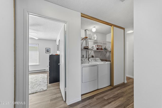 21 Celtis Plz 21B, Monroe, NJ 08831