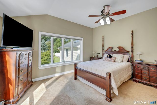 17 Thornhill Road, Greenwich, CT 06878