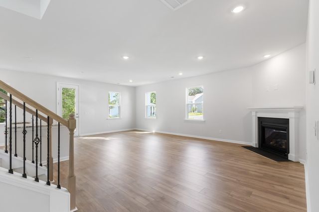 331 Dickerson Lane, Summerville, SC 29485