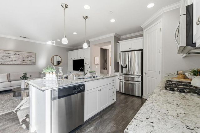 931 Held Court, Hollister, CA 95023