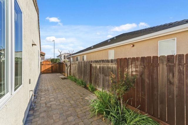 931 Held Court, Hollister, CA 95023